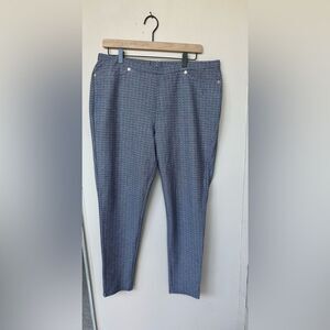 EUC Michael Kors Stretch Knit - Black, White, Grey Ankle Length Skinny Pant - XL